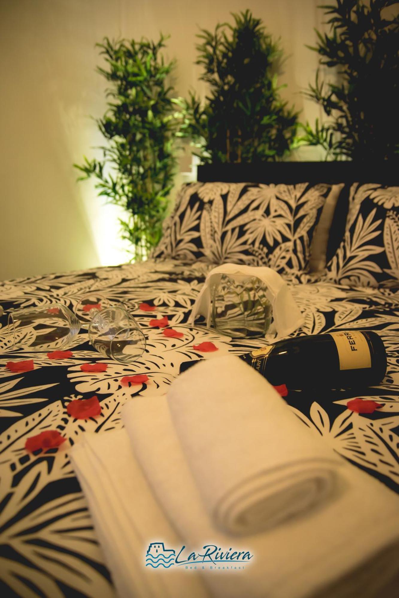 La Riviera Bed and Breakfast Scalea Eksteriør billede